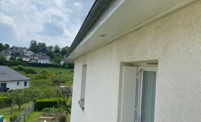 Réfection planches de rives et dessous de toit à Ussel
