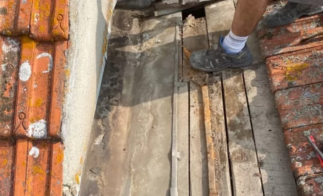 Dégâts de l'ancien abergement de cheminée à Chaptuzat.