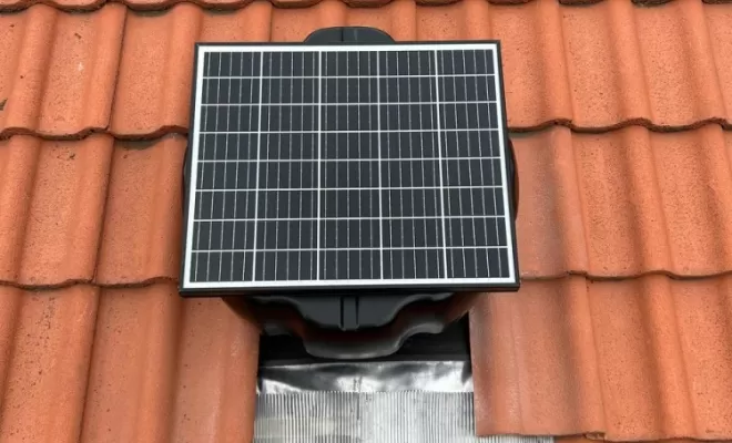 EXTRACTEUR D’AIR SOLAIRE À GERZAT, Clermont-Ferrand, ARH - Couverture Zinguerie