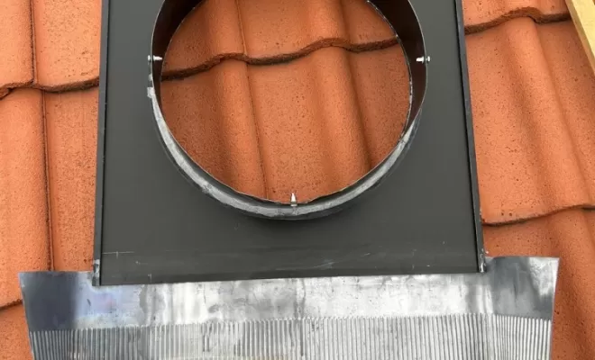 EXTRACTEUR D’AIR SOLAIRE À GERZAT, Clermont-Ferrand, ARH - Couverture Zinguerie