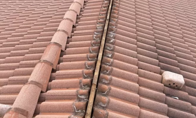 POSE D’UN CLOSOIR VENTILÉ EN ALUMINIUM À MÉNÉTROL 