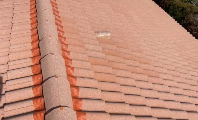 POSE D’UN CLOSOIR VENTILÉ EN ALUMINIUM À MÉNÉTROL 