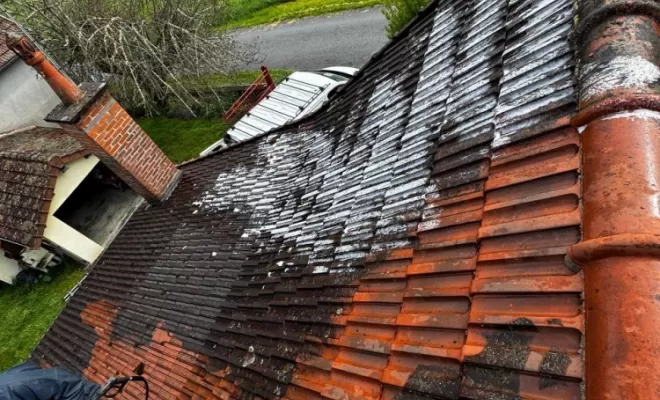 Entretien de toiture incolore à Aubusson.