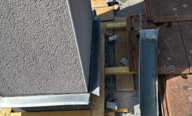 Abergement de cheminée en zinc sur mesure à Ambert.